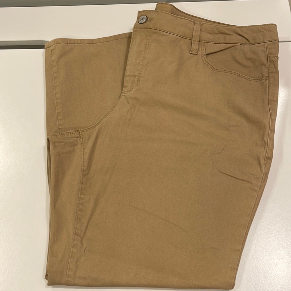 Faded Glory women's khaki pants size 22 petite